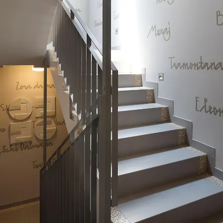 Art Kalelarga Задар