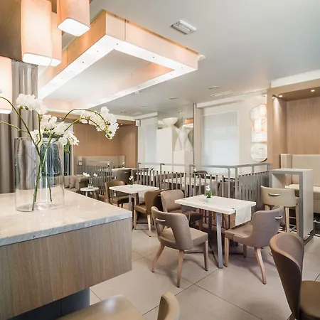 Art Kalelarga Otel 4*