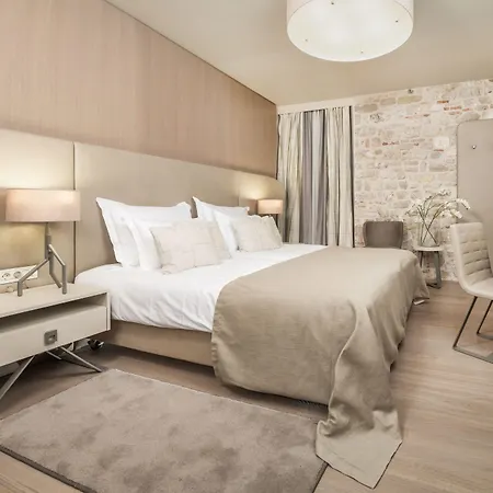 Art Kalelarga Задар