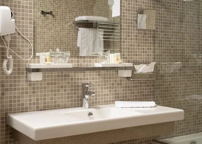 Отель Art Kalelarga 4*