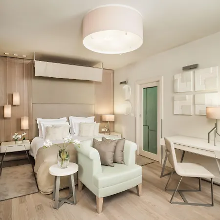 Art Kalelarga ホテル 4*