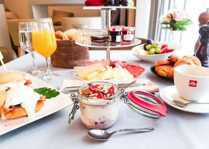 Art Kalelarga זאדאר