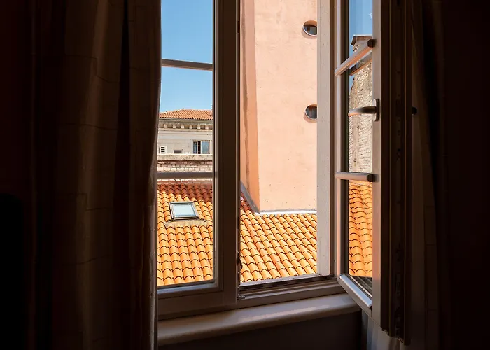 מלון Art Kalelarga 4*