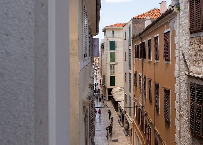 Art Kalelarga מלון 4*